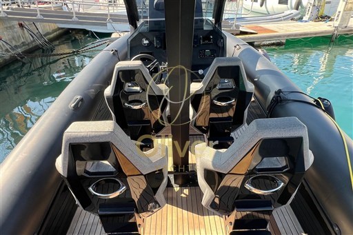 23 Cockpit