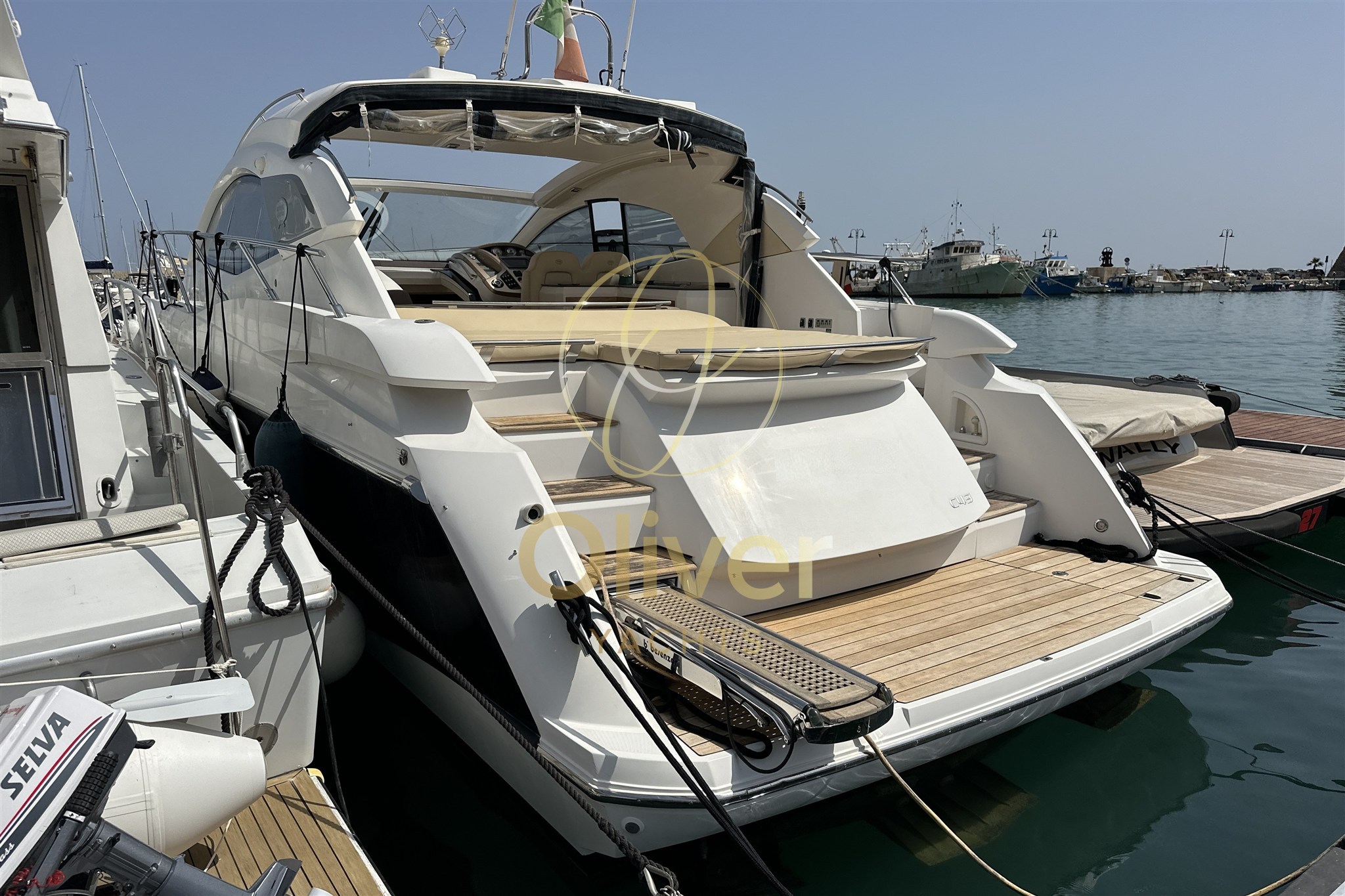 01 Exterior