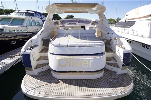 04 Exterior