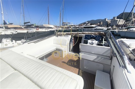 14 Cockpit