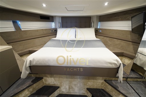 42 Guest Cabin
