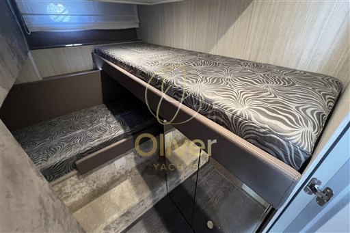 46 Twin Cabin