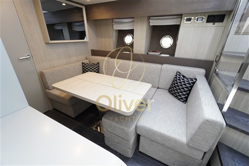 30 Lounge Area