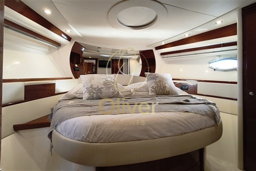 37 Master Cabin