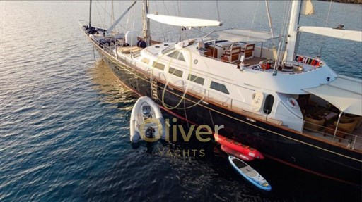 07 At Anchor