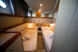 24 Guest Cabin