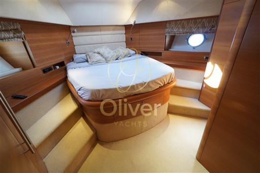 37 VIP Cabin