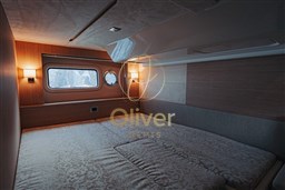 33 Guest Cabin Double Berth