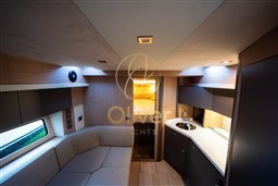 18 Salon and Galley Panoramic