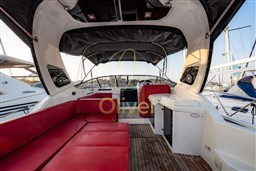 14 Cockpit Lounge Sunbed