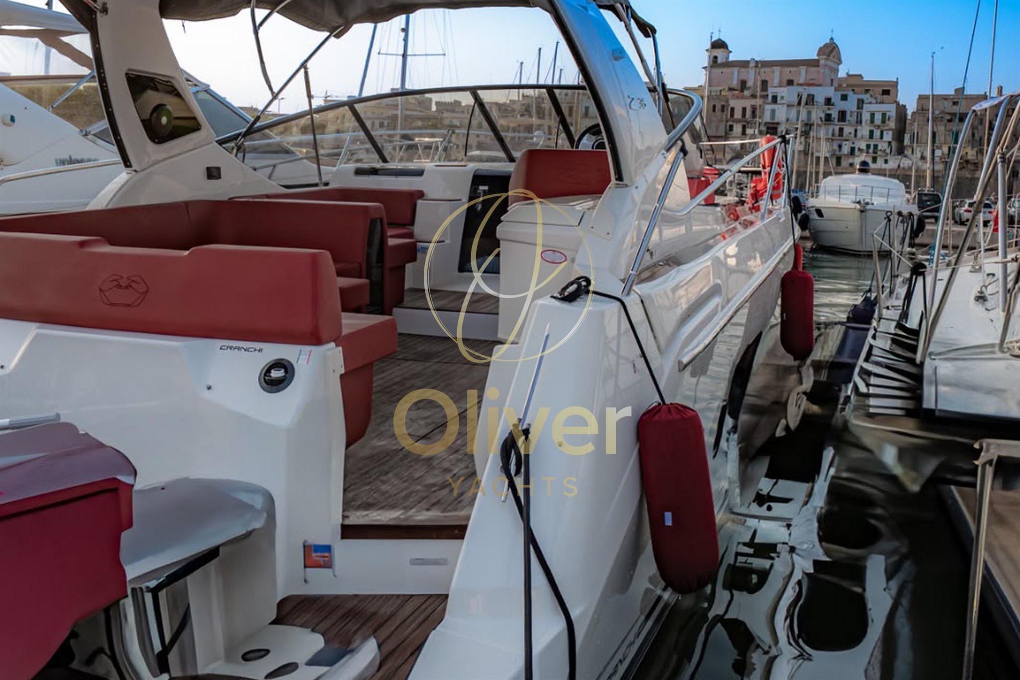 09 Stern Steps and Side Deck