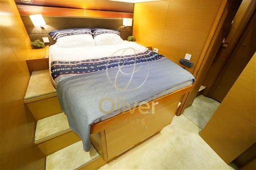 33 Guest Cabin 1