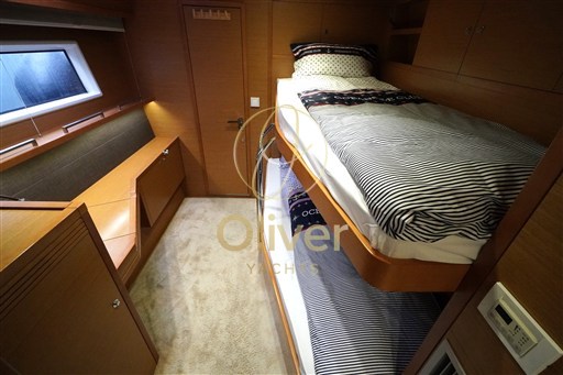 42 Guest Cabin 3