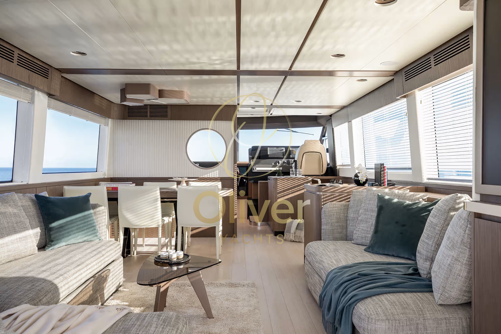 08 Salon