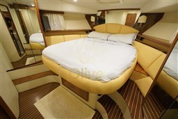 36 Master Cabin