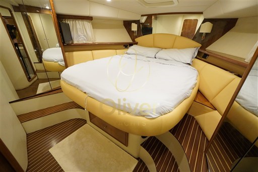 36 Master Cabin
