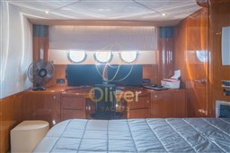 39 Master Cabin