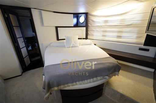 34 Master Cabin