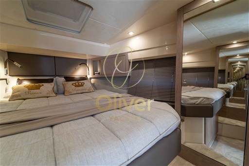 43 Master Cabin