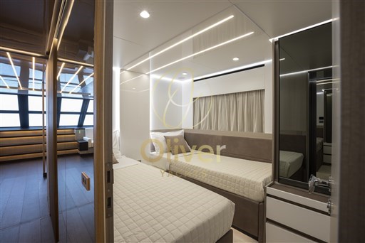 46 Twin Cabin
