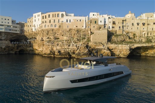 04 Exterior