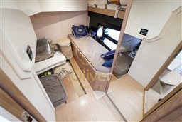 28 Guest Cabin