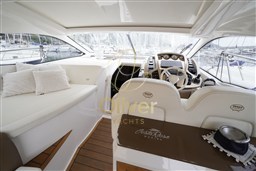 13 Cockpit