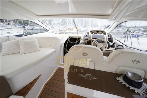 13 Cockpit