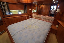 29 VIP Cabin