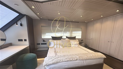 24 Master Cabin