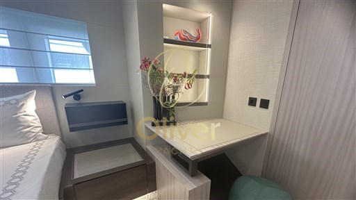 31 VIP Cabin