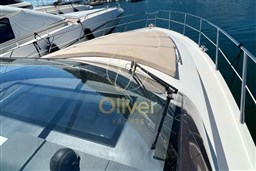 03 Bow Sunbathing Area