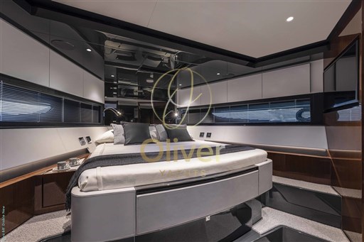 16 VIP Cabin