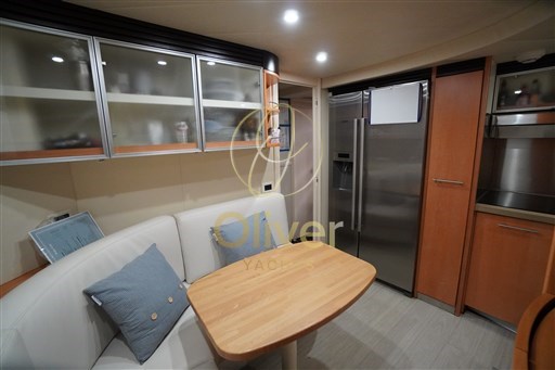 27 Crew Mess