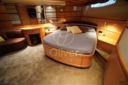 21 Vip Cabin