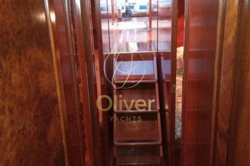 7339207_20200123023937671_1_XLARGE