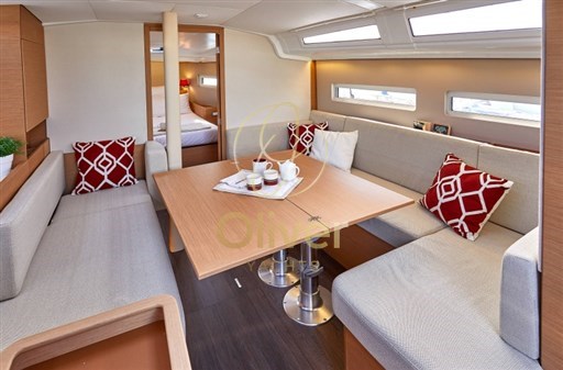 Jeanneau Sun Odyssey 410 (3)