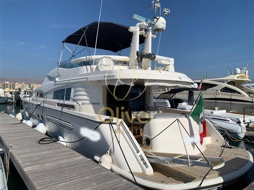 Fairline Squadron 62