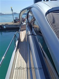 {E} Lateral Passageways