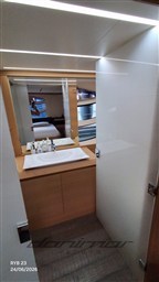 {I} Owner Bathroom