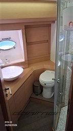 {I} VIP Bathroom