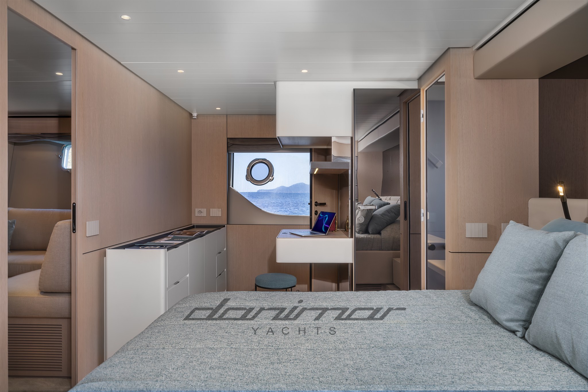 {I} Owner Cabin
