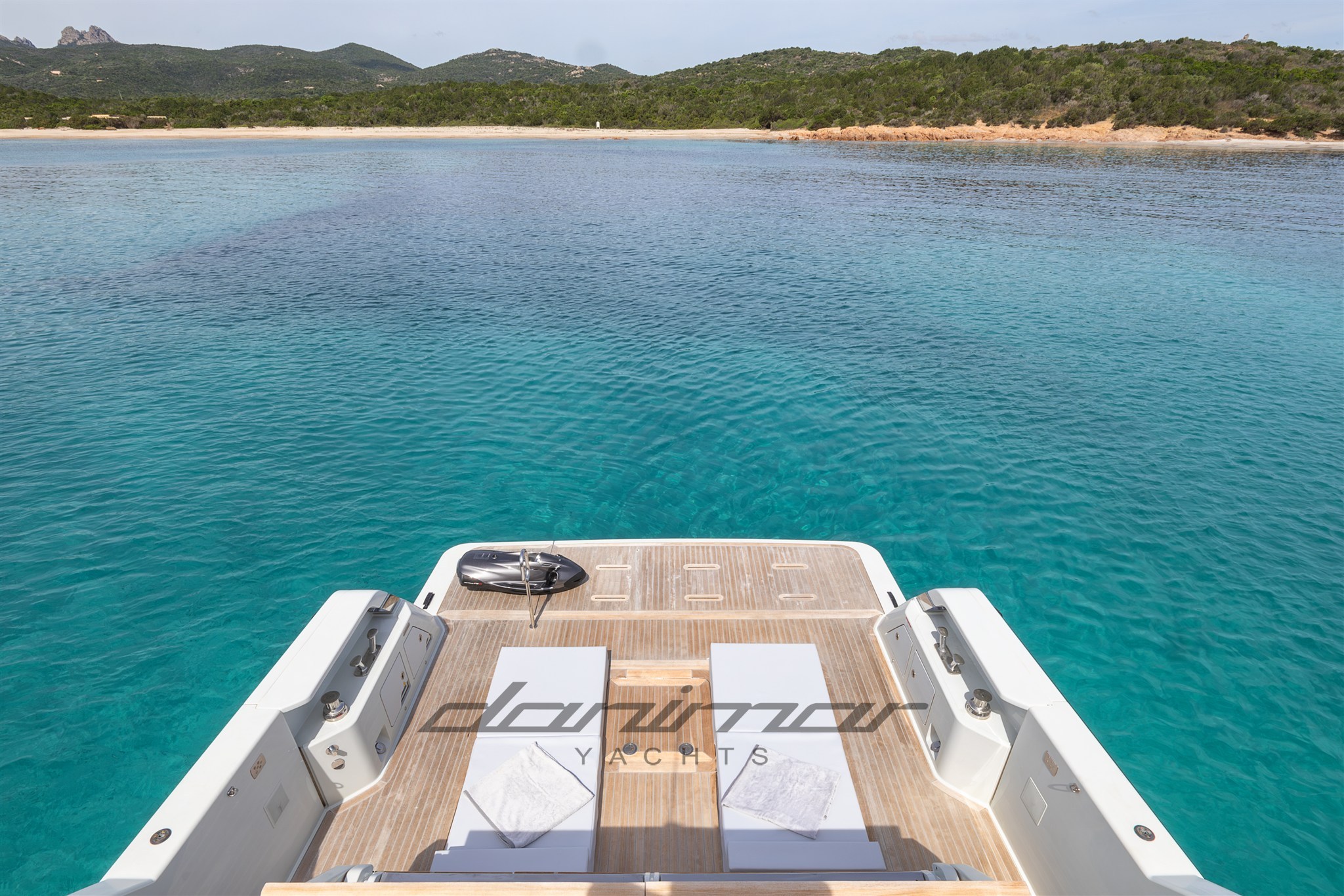 {E} Stern