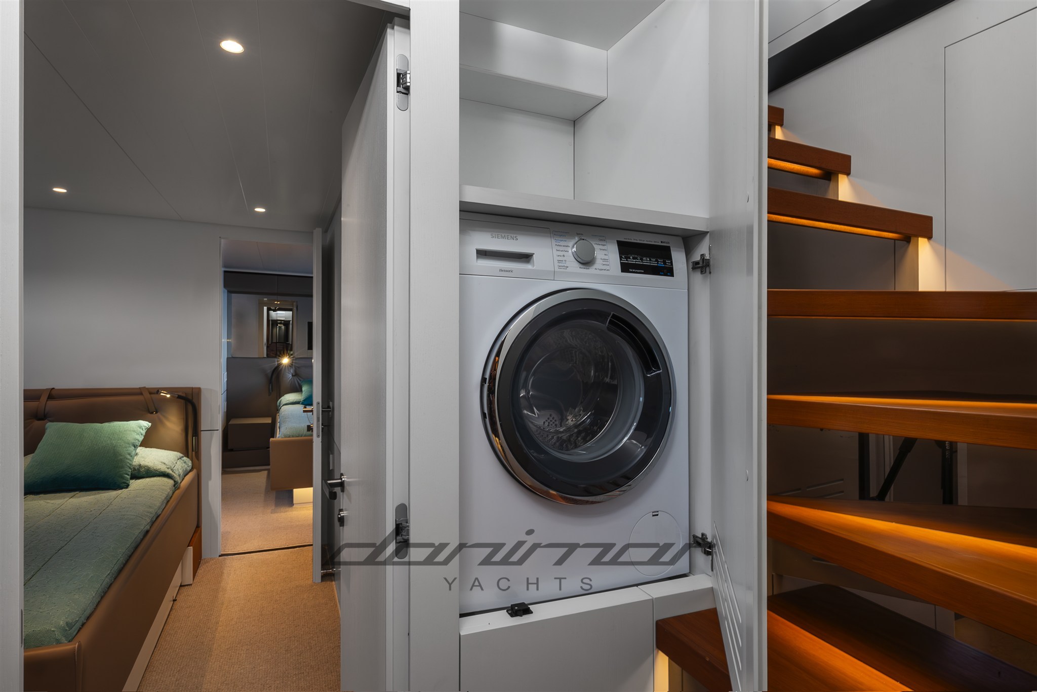 {I} Laundry