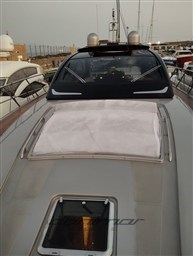 {E} Bow Sunbathing Area