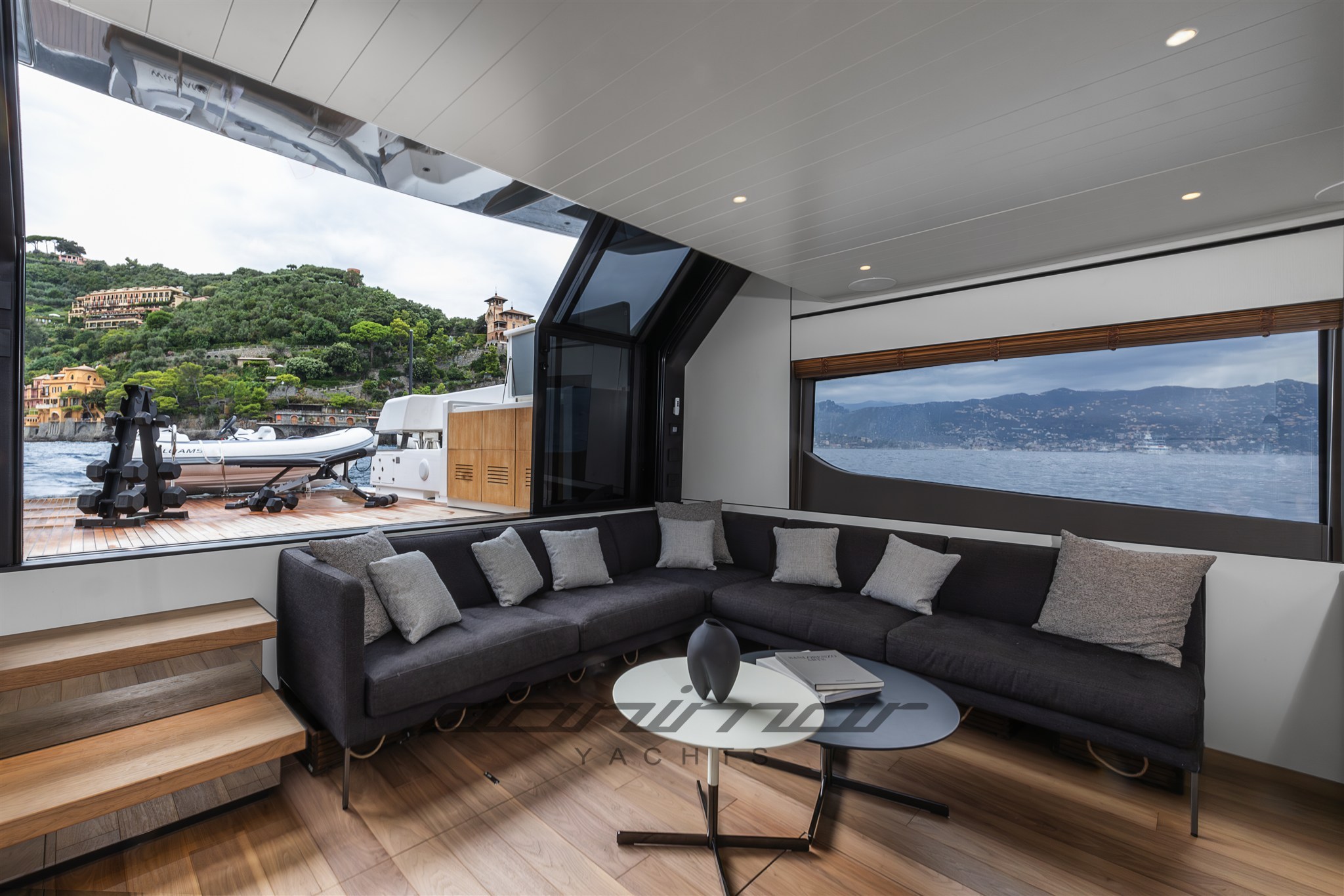{I} Lower deck salon