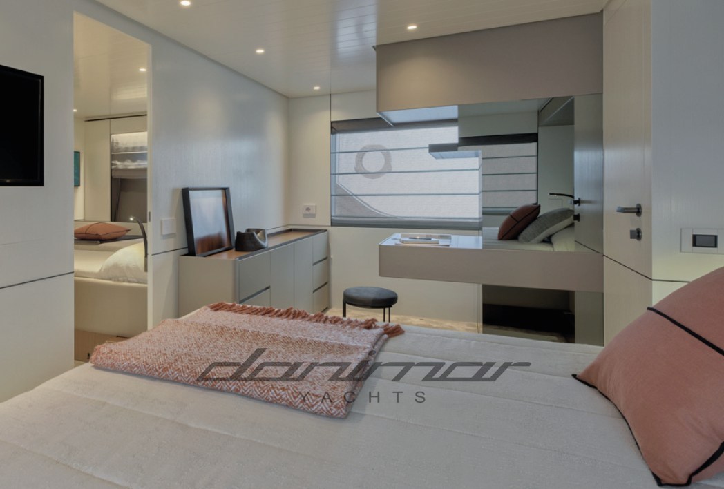 {I} Owner Cabin