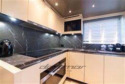 {I} Galley