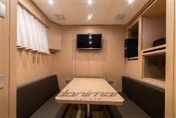 {I} Crew Area