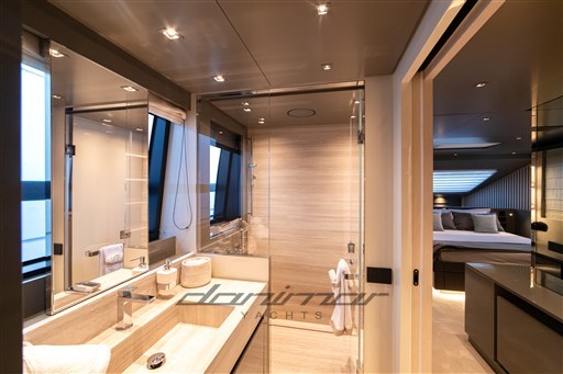 {I} Owner Bathroom